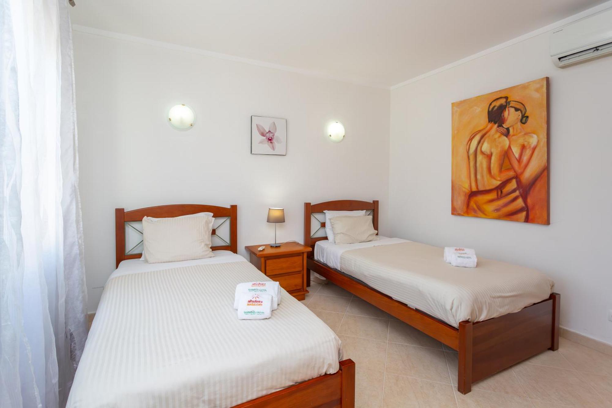 Glenridge Resort By Albufeira Rental Room photo