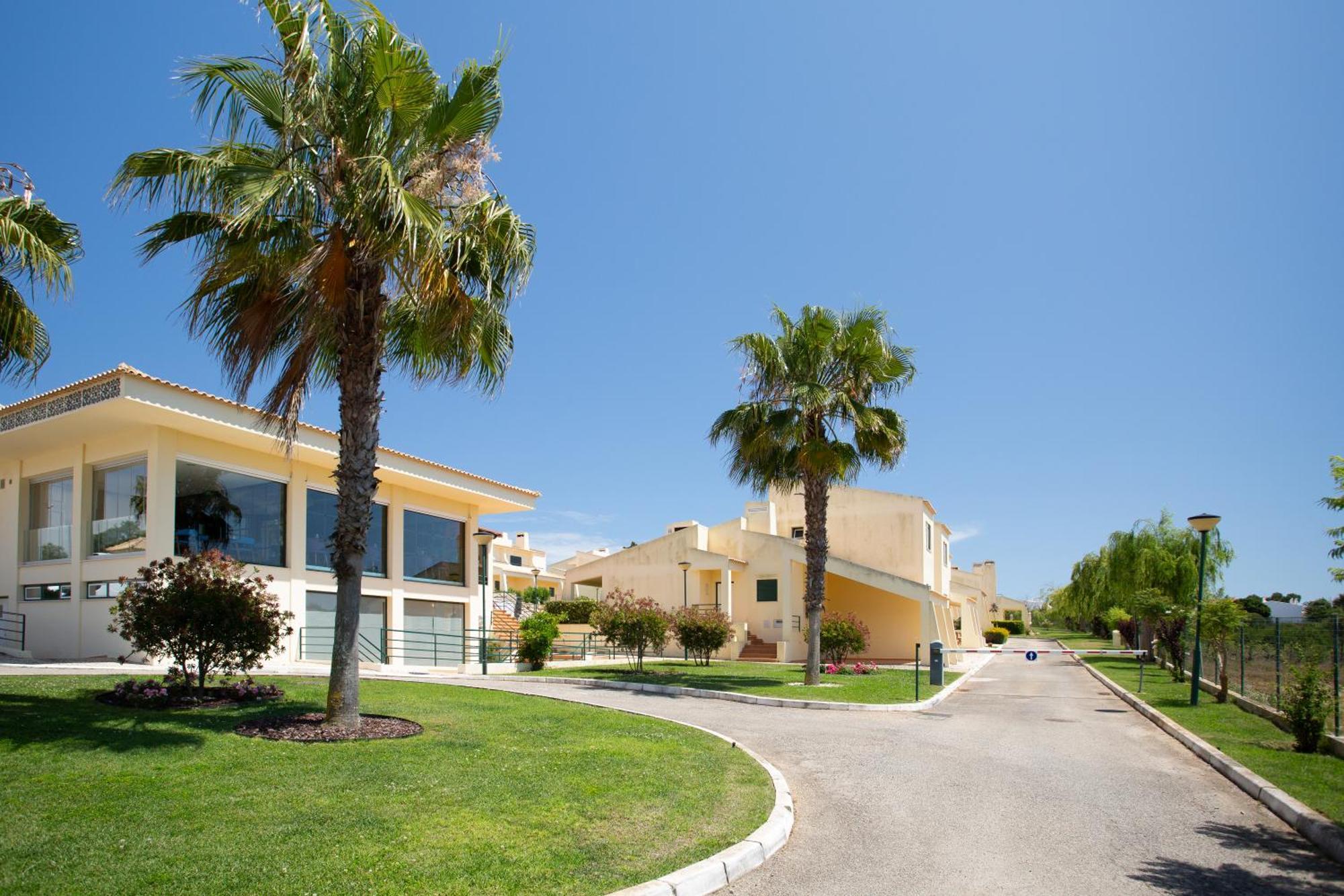 Glenridge Resort By Albufeira Rental Exterior photo